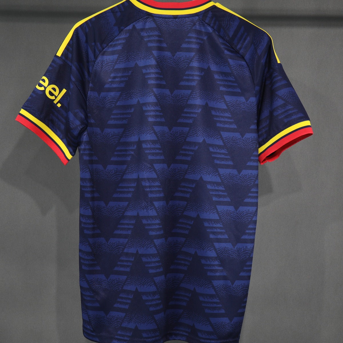 Jersey Arsenal 2026-27 Visitante azul marino, foto 2 de 4