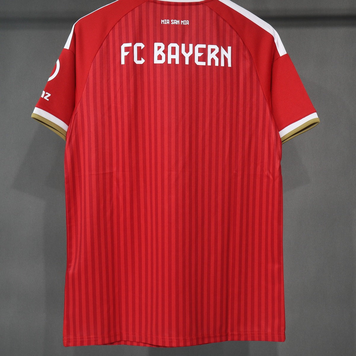 Jersey Bayern Múnich 2026-27 Local rojo, foto 2 de 8