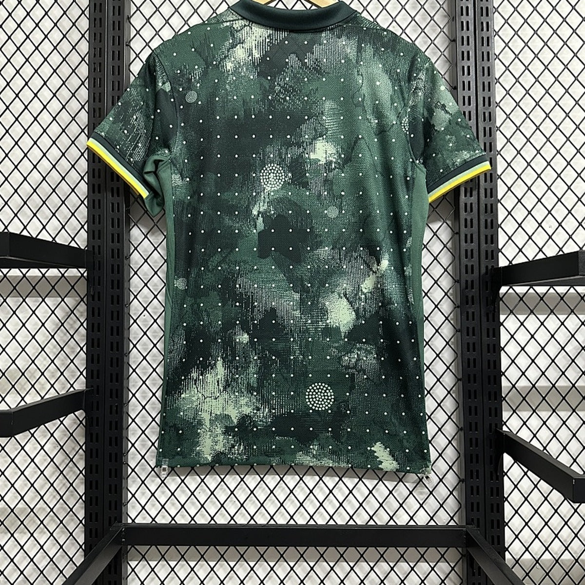 Jersey Tottenham 2024-25 Tercero verde, foto 2 de 6