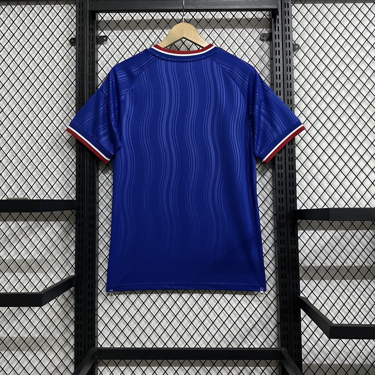 Jersey Manchester United 2026-27 Visitante azul, foto 2 de 8