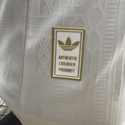 Jersey Arsenal 2025-26 Tercero blanco, foto 3 de 11