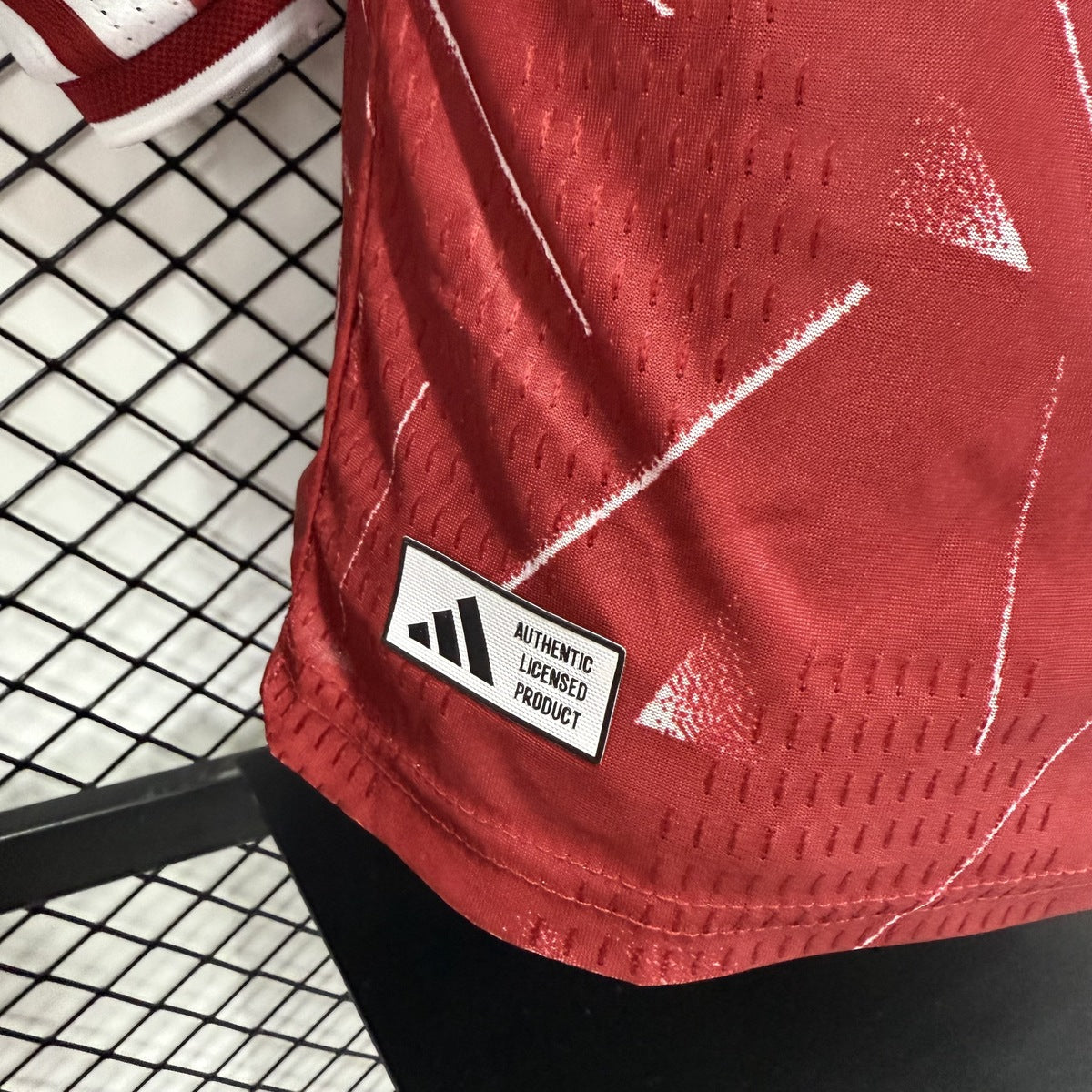 Jersey Liverpool 2026-27 Local rojo, foto 3 de 9