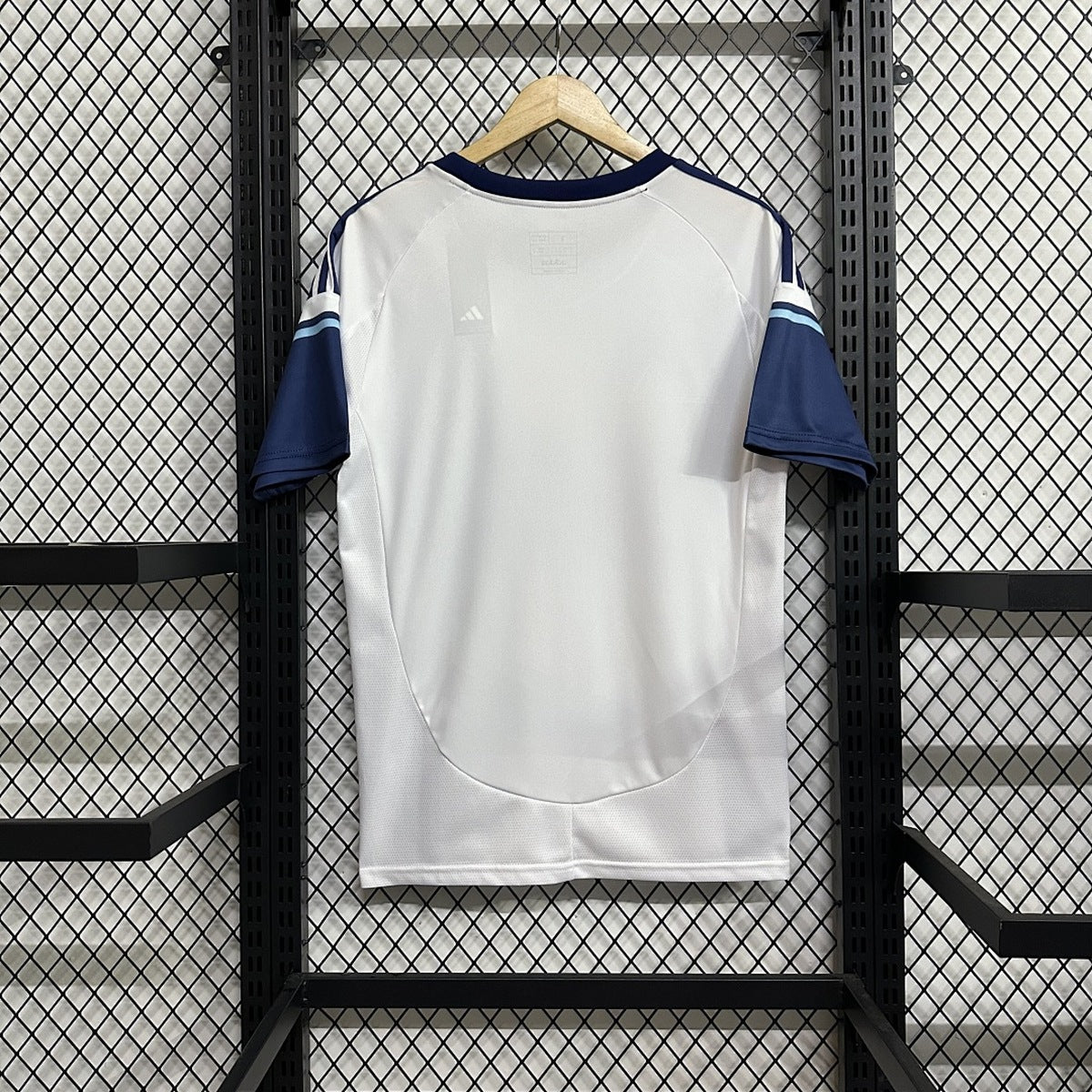 Jersey Vancouver Whitecaps 2025-26 Local blanco, foto 2 de 7