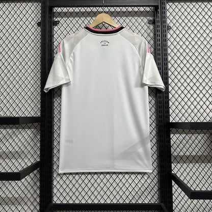 Jersey Inter Miami 2026-27 Tercero blanco, foto 2 de 8