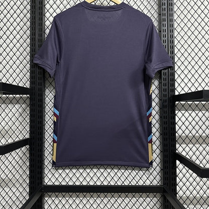 Jersey Inglaterra 2024 Visitante morado, foto 2 de 7