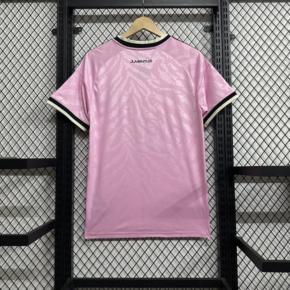 Jersey Juventus 2026-27 Visitante rosa, foto 2 de 8