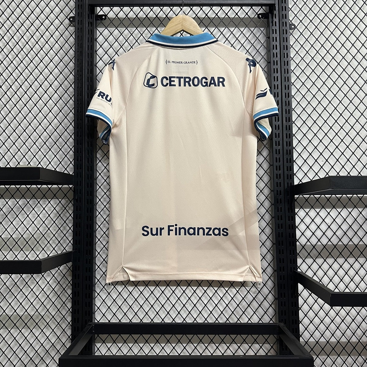 Jersey Racing Club 2025-26 Tercero beige, foto 2 de 9