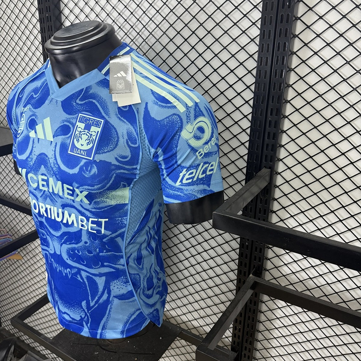 Jersey Tigres UANL 2025-26 Visitante azul, foto 3 de 8