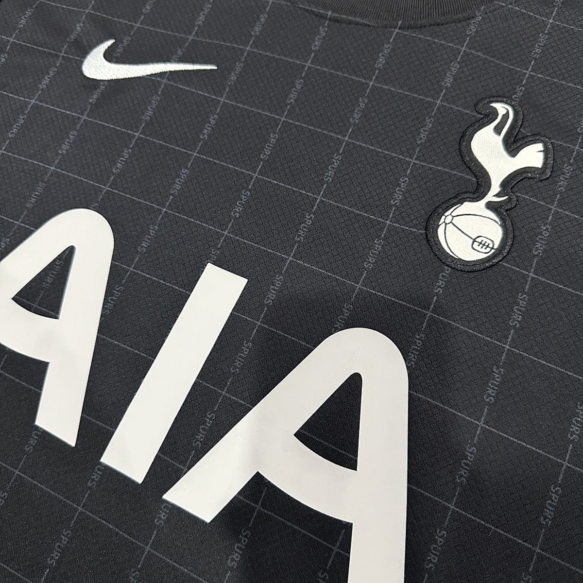 Jersey Tottenham 2025-26 Visitante negro, foto 3 de 8