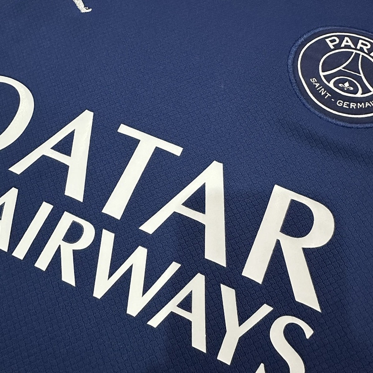 Jersey Paris Saint-Germain 2024-25 Tercero azul, foto 3 de 6