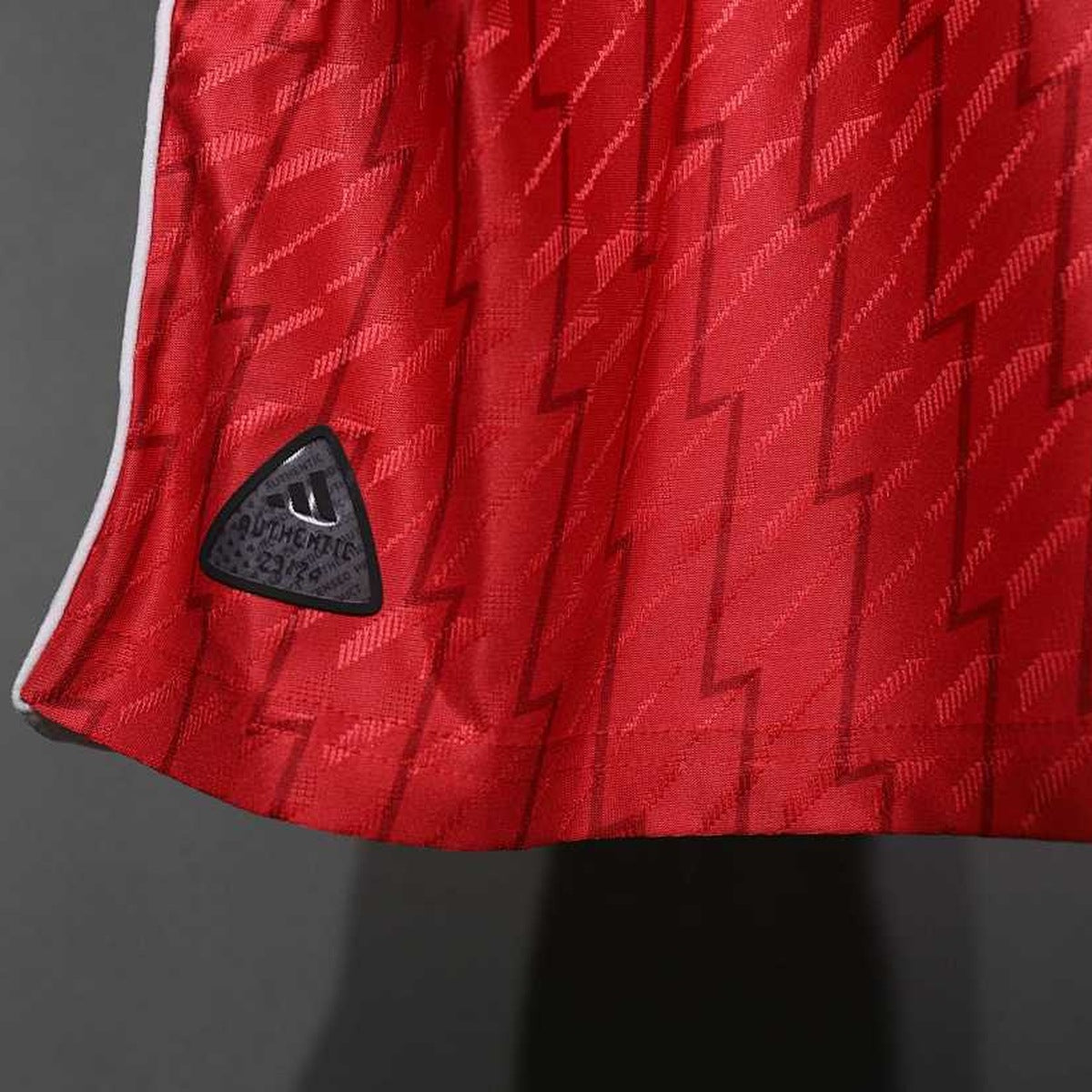 Jersey Arsenal 2023-24 Local rojo, foto 4 de 6