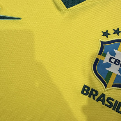Jersey Brasil 2026 Local amarillo, foto 4 de 9
