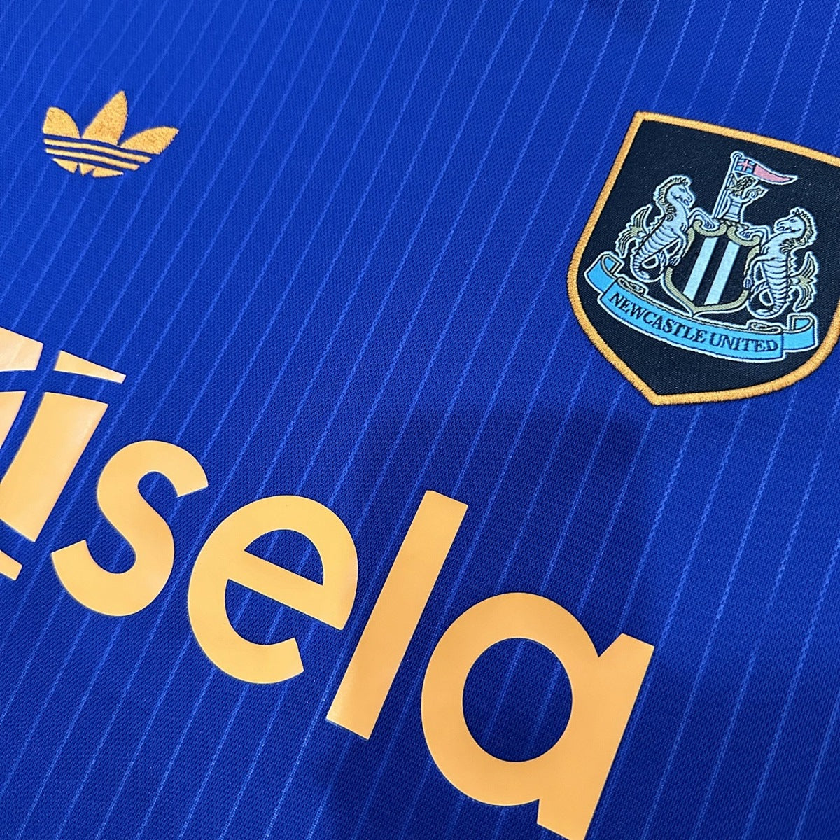 Jersey Newcastle United 2025-26 Tercero azul, foto 3 de 8