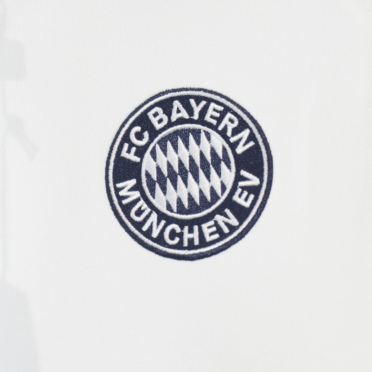 Chamarra Bayern Múnich adidas Retro 2026 Blanca blanco, foto 4 de 4