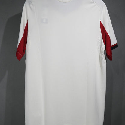 Jersey Liverpool 2025-26 Visitante blanco, foto 2 de 8