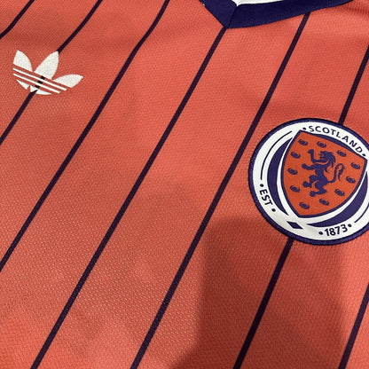 Jersey Escocia 2026 Visitante rosa, foto 4 de 9