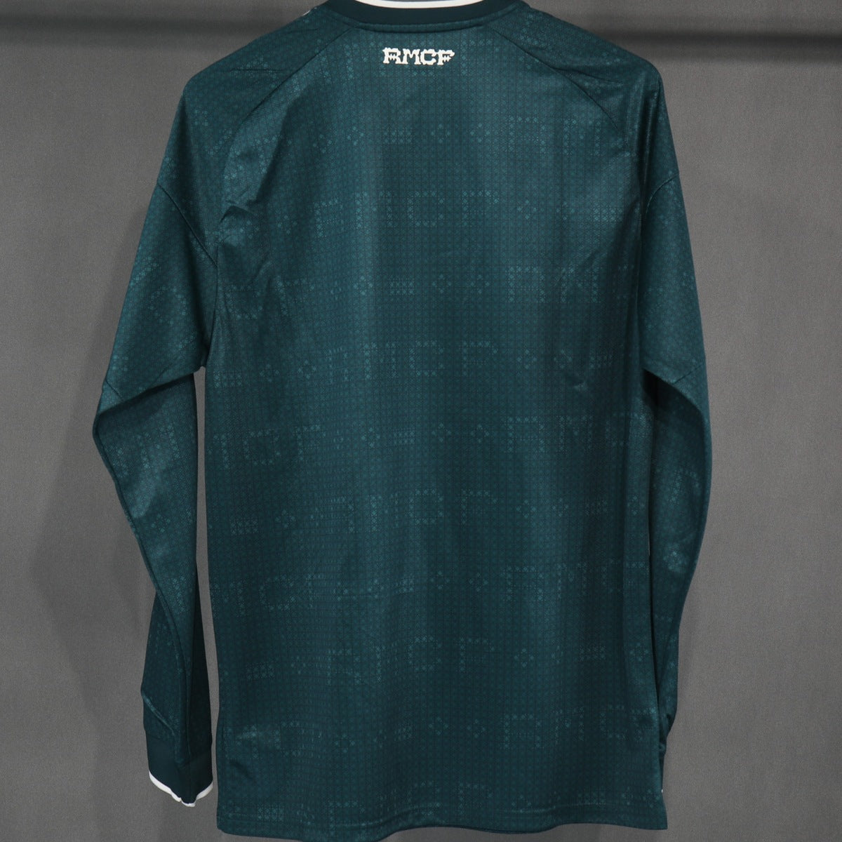 Jersey Real Madrid 2026-27 Visitante verde, foto 2 de 4