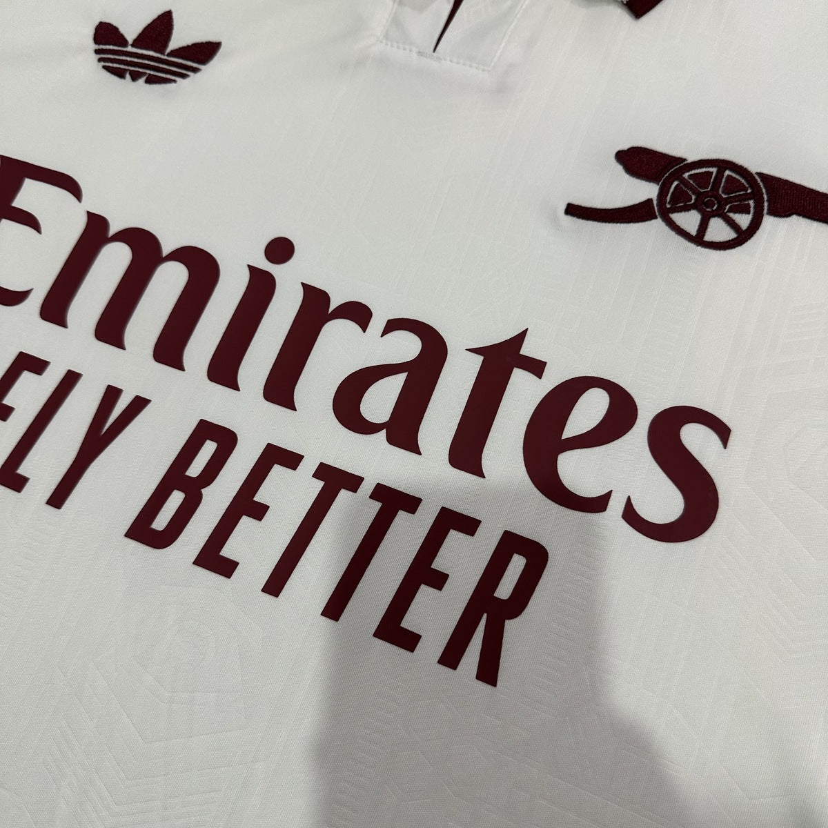 Jersey Arsenal 2025-26 Tercero blanco, foto 3 de 8