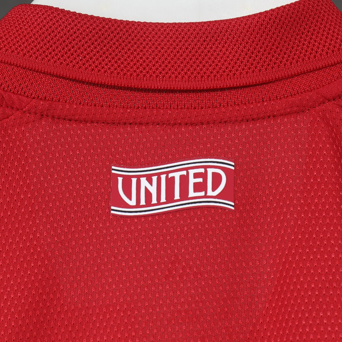 Jersey Manchester United 2026-27 Local rojo, foto 3 de 5