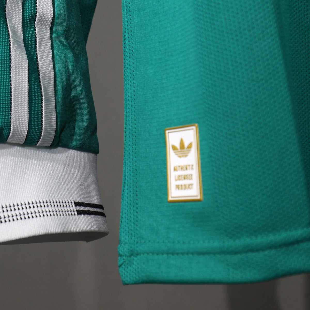 Jersey Liverpool 2025-26 Tercero verde, foto 4 de 6