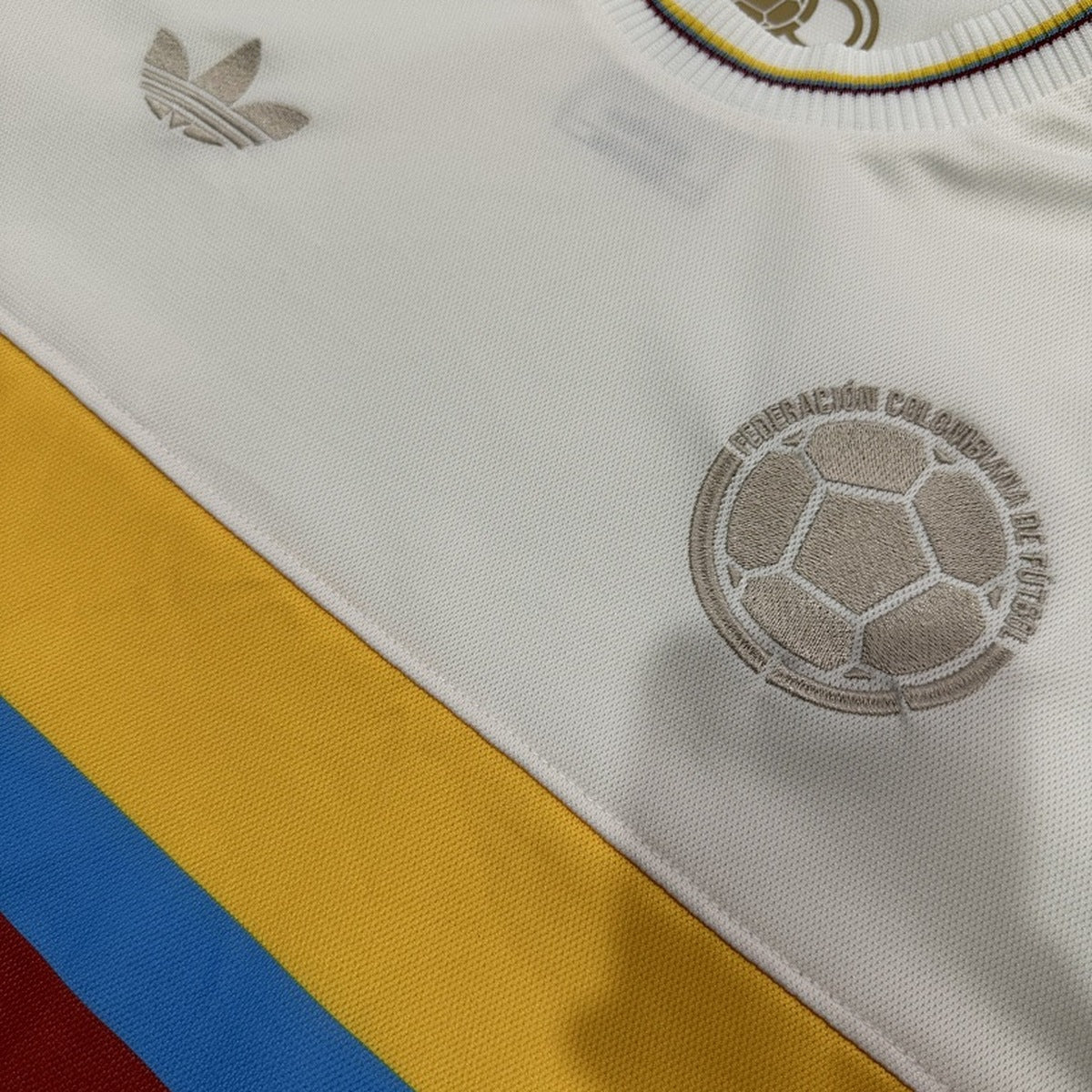 Jersey Colombia 2024 Edición Especial blanco, foto 3 de 7