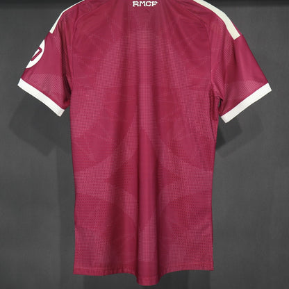 Jersey Real Madrid 2026-27 Tercero rojo, foto 2 de 6