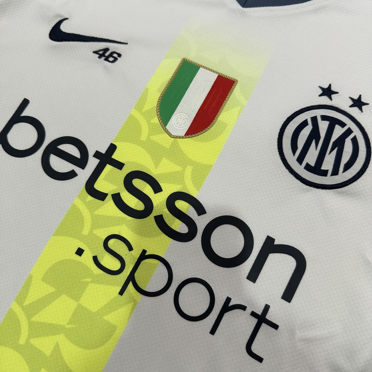 Jersey Inter de Milán 2024-25 Edición Especial VR46 blanco, foto 3 de 9