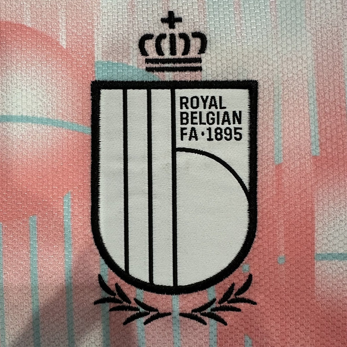 Jersey Bélgica 2026 Visitante multicolor, foto 5 de 9
