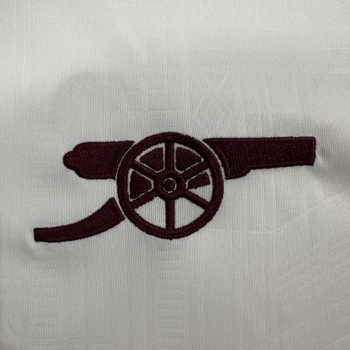 Jersey Arsenal 2025-26 Tercero blanco, foto 4 de 8