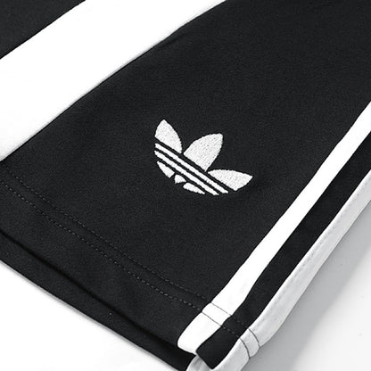 Short adidas Panel Curvo, foto 2 de 5