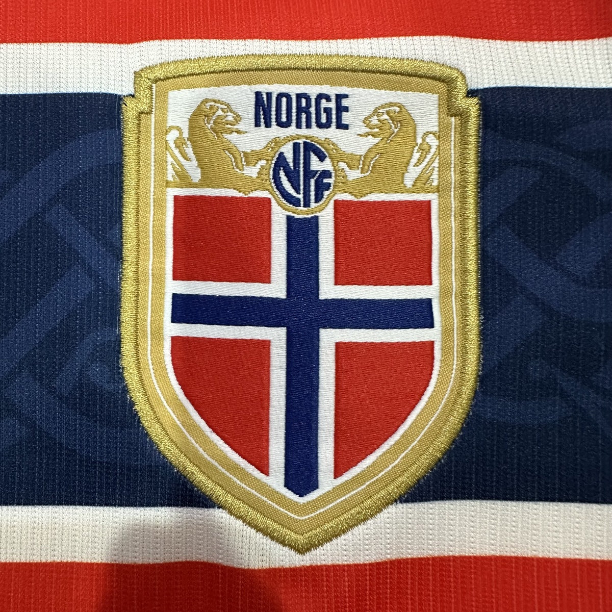 Jersey Noruega 2026 Local rojo, foto 5 de 8