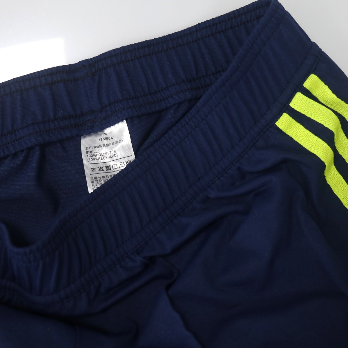Short Colombia adidas 2026 Visitante azul marino, foto 2 de 5