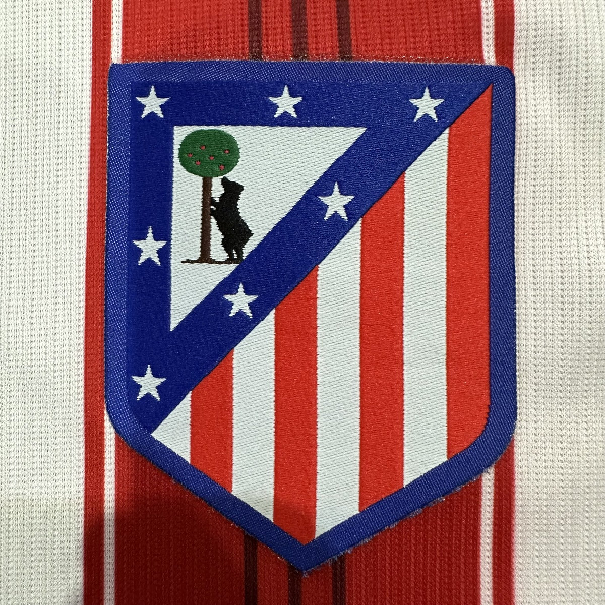 Jersey Atlético de Madrid 2026-27 Local rojo, foto 4 de 8