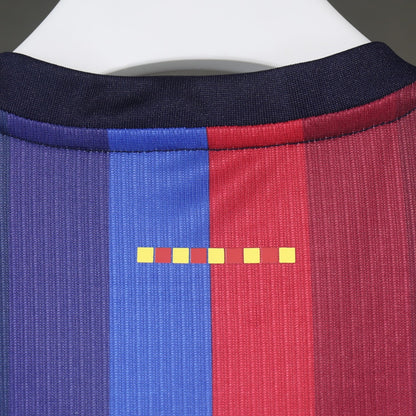 Jersey FC Barcelona 2026-27 Local rojo, foto 4 de 6