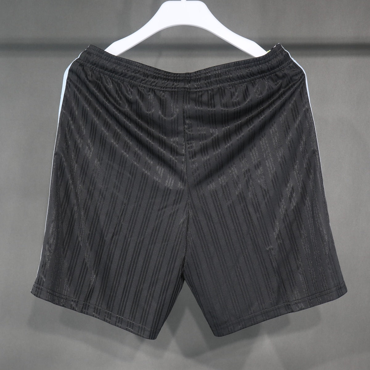 Short Japón adidas Retro 2026 Negro, foto 3 de 5