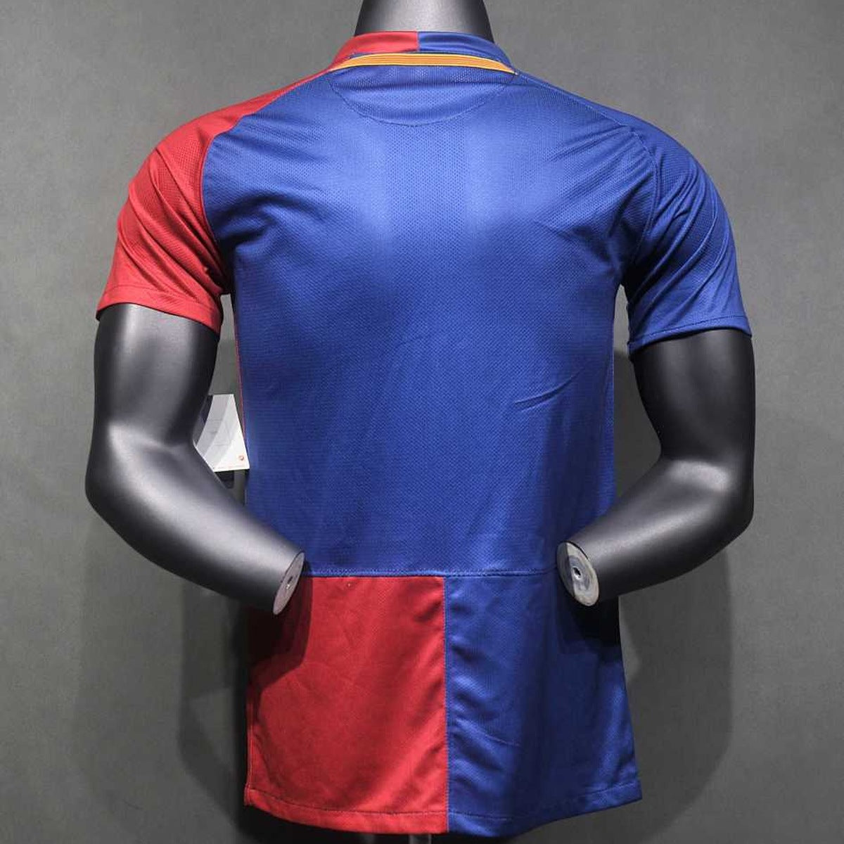 Jersey FC Barcelona 2008-09 Local rojo, foto 2 de 8