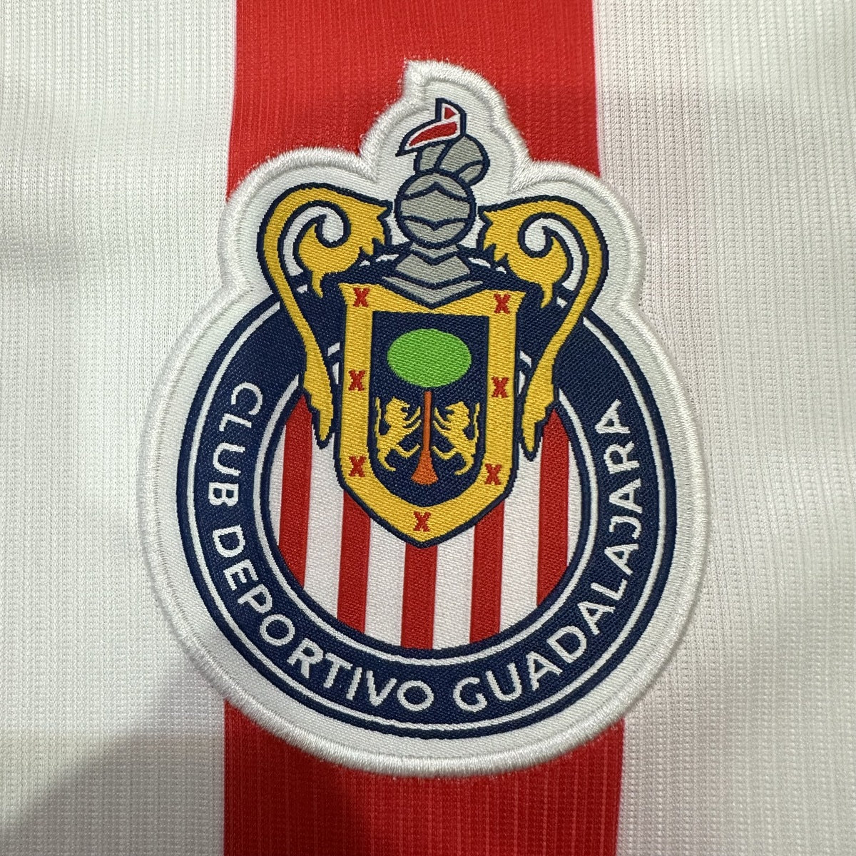 Jersey Chivas Guadalajara 2026-27 Local blanco, foto 4 de 8