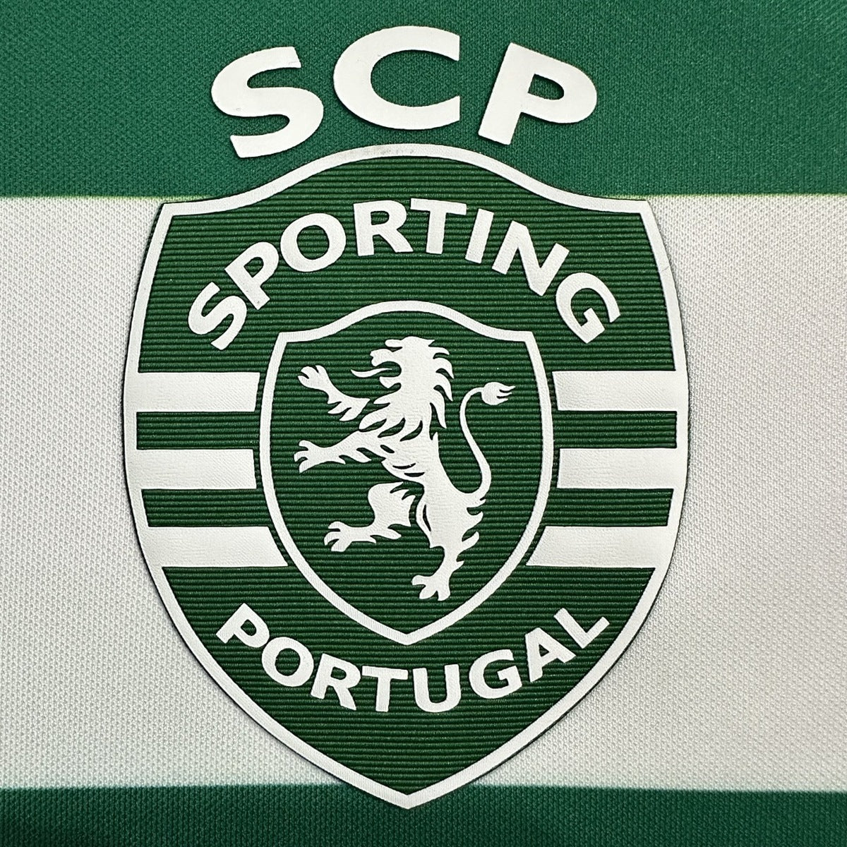 Jersey Sporting de Lisboa 2025-26 Local blanco, foto 4 de 7