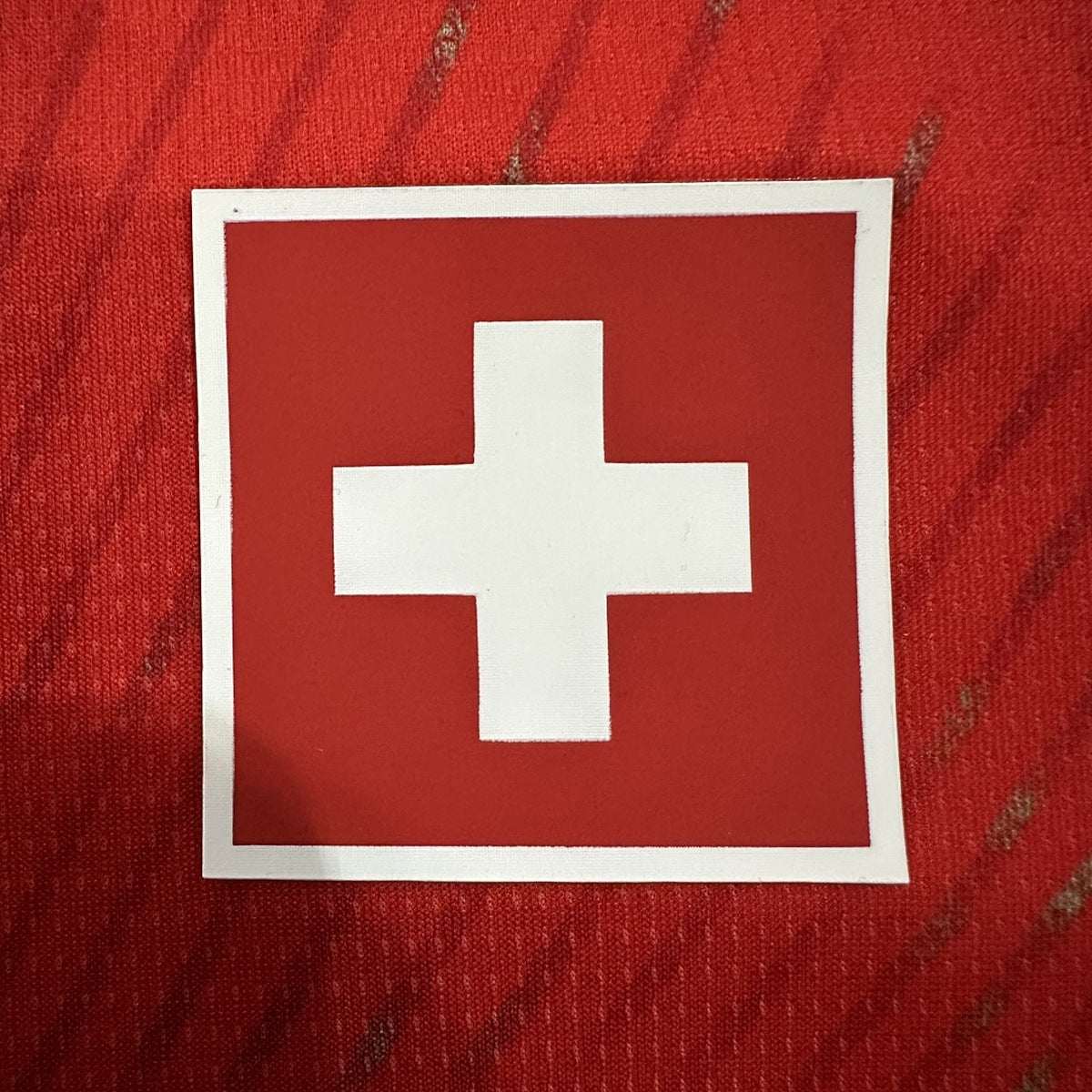 Jersey Suiza 2026 Local rojo, foto 5 de 9