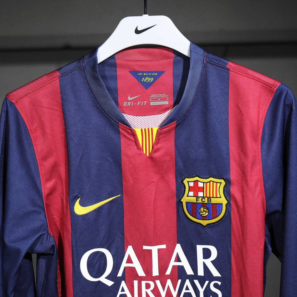 Jersey FC Barcelona 2014-15 Local rojo, foto 5 de 5