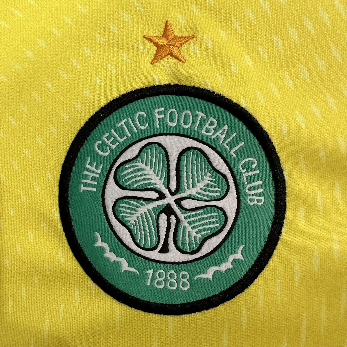 Jersey Celtic 2025-26 Portero amarillo, foto 4 de 6
