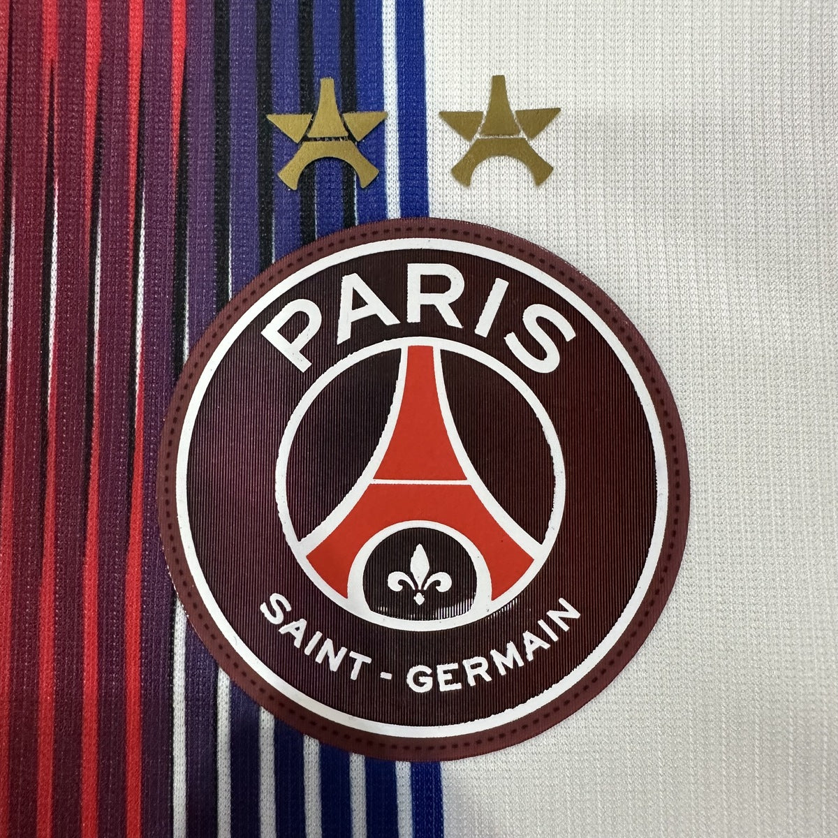 Jersey Paris Saint-Germain 2026-27 Visitante 2 Estrellas blanco, foto 4 de 8