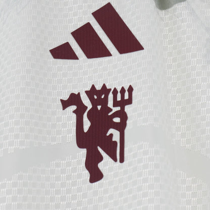 Jersey Manchester United 2026-27 Tercero blanco, foto 4 de 6