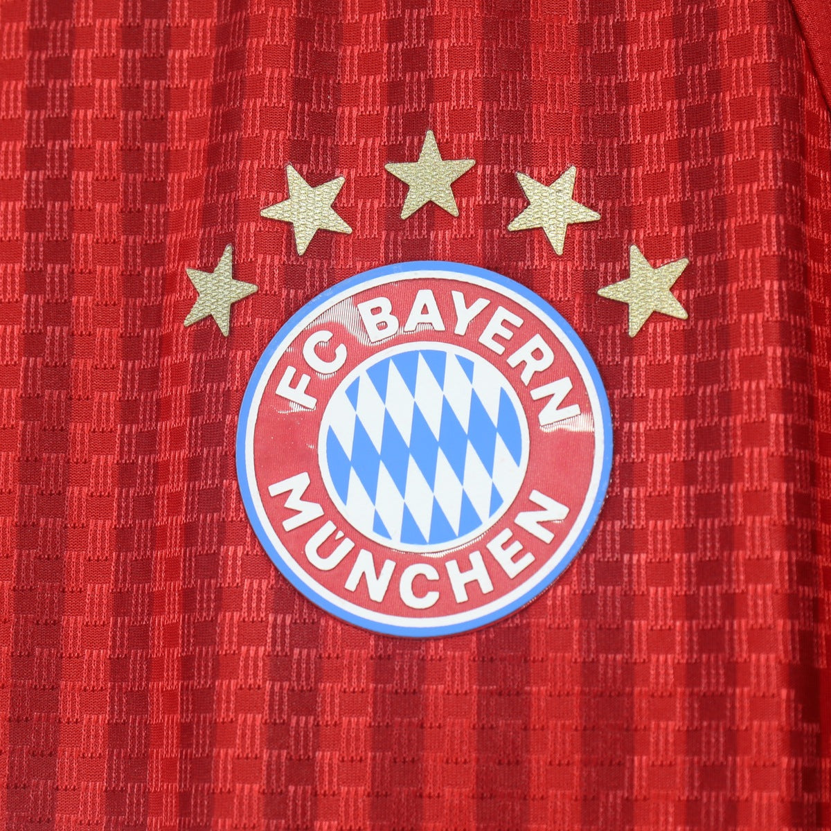 Jersey Bayern Múnich 2026-27 Local rojo, foto 4 de 4