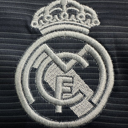 Jersey Real Madrid 2025-26 Visitante azul marino, foto 4 de 6