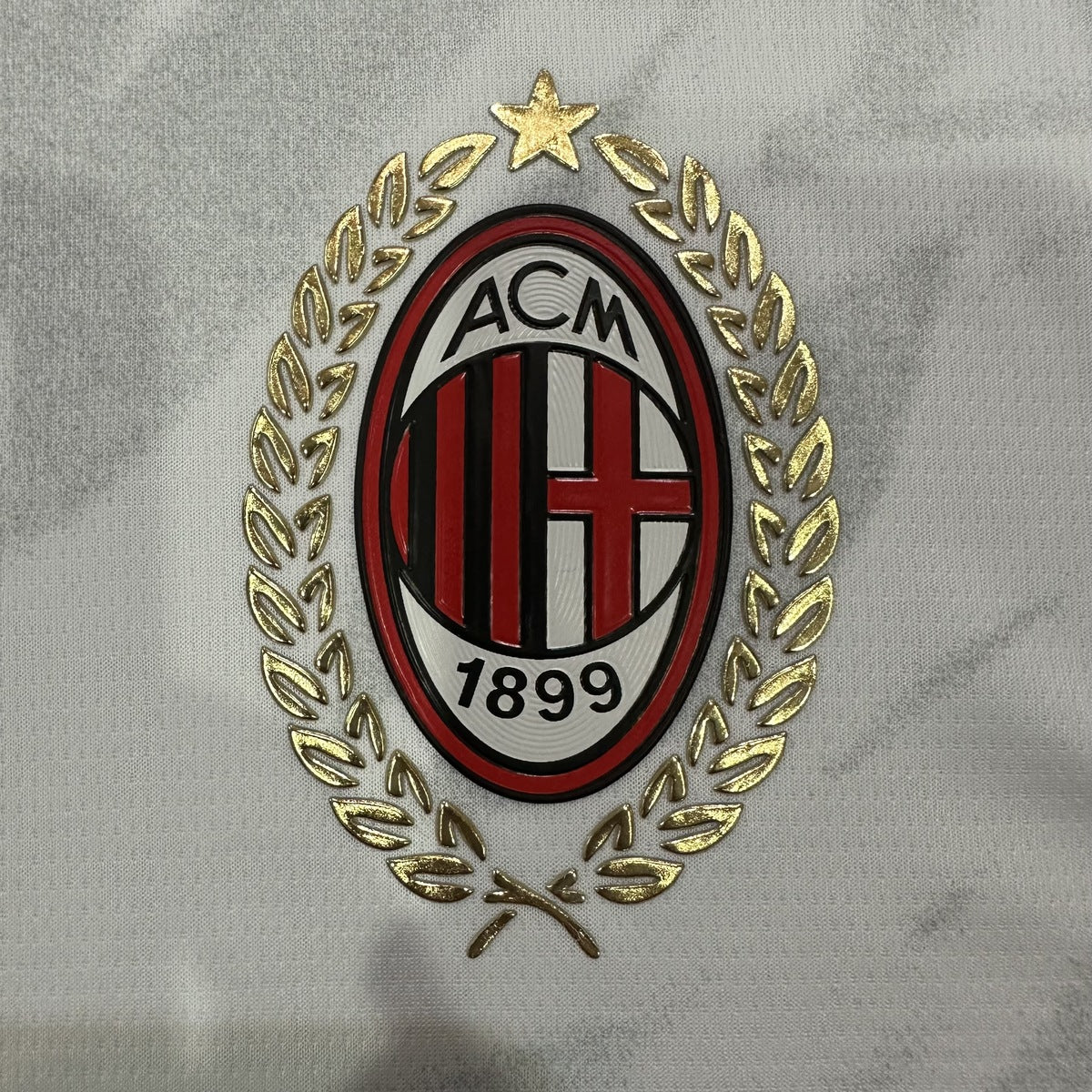 Jersey AC Milan 2026-27 Visitante blanco, foto 4 de 7