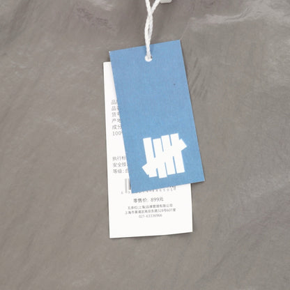 Short UNDEFEATED Gris, foto 2 de 9