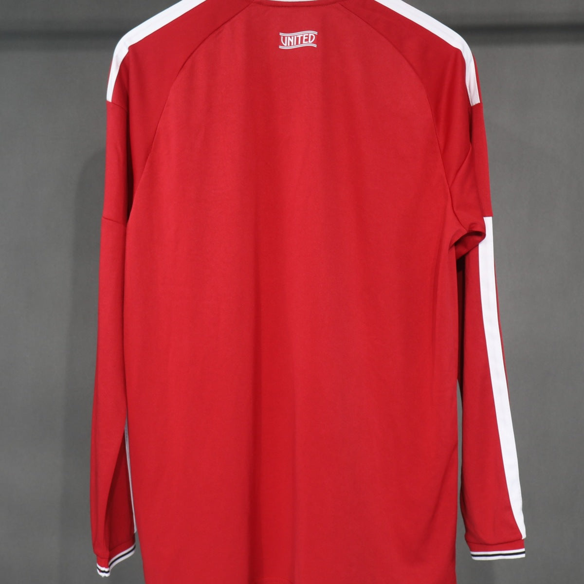 Jersey Manchester United 2026-27 Local rojo, foto 3 de 7