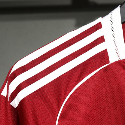 Jersey Liverpool 2025-26 Local rojo, foto 5 de 5