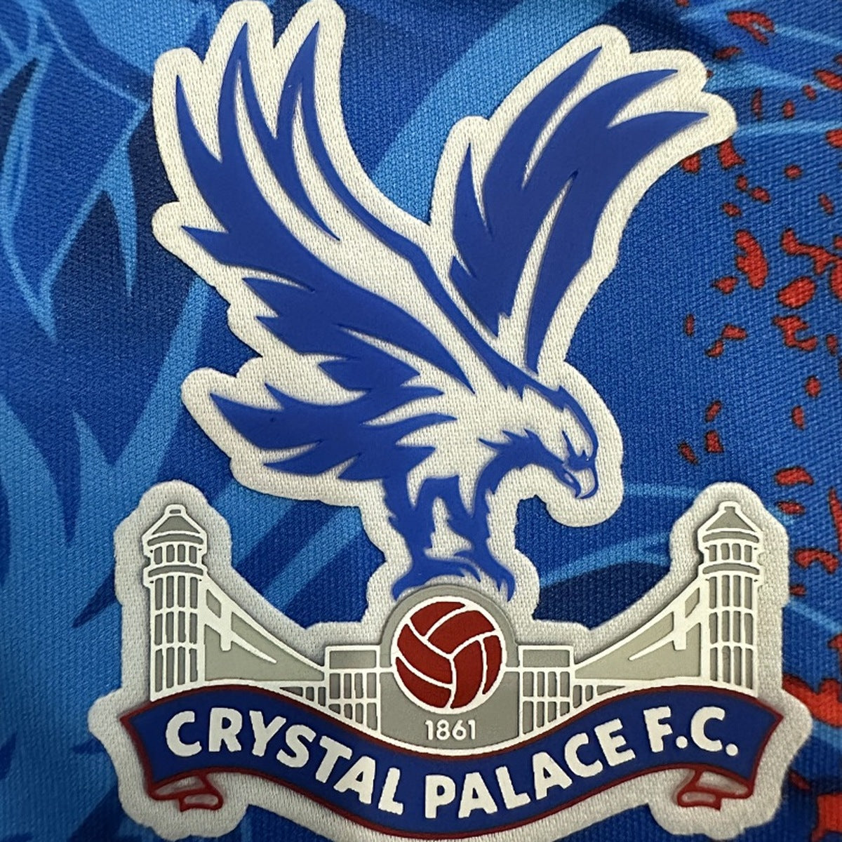 Jersey Crystal Palace 2024-25 Local rojo, foto 4 de 8